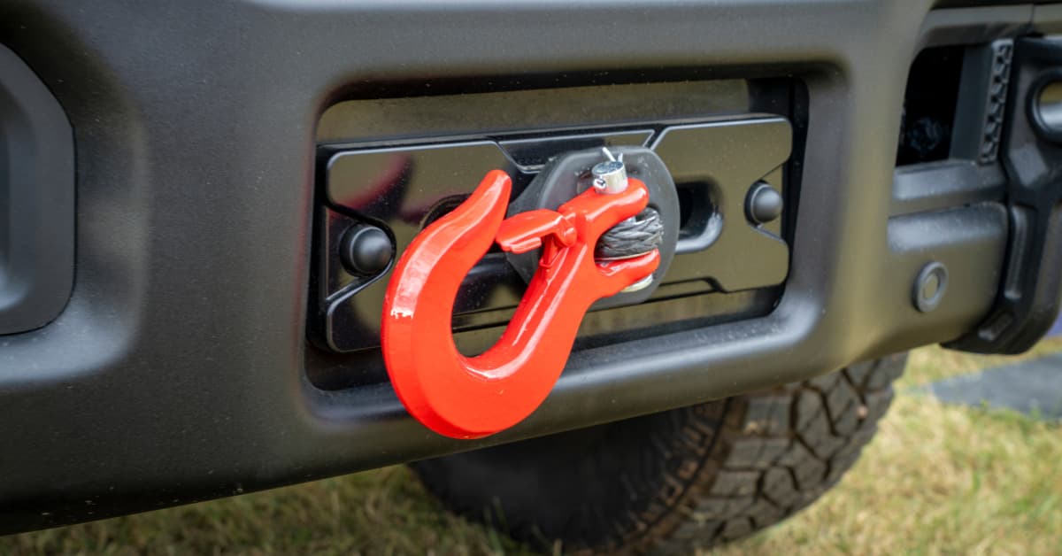 Fast Winch Out & Vehicle Recovery Services – 24/7 Emergency Help